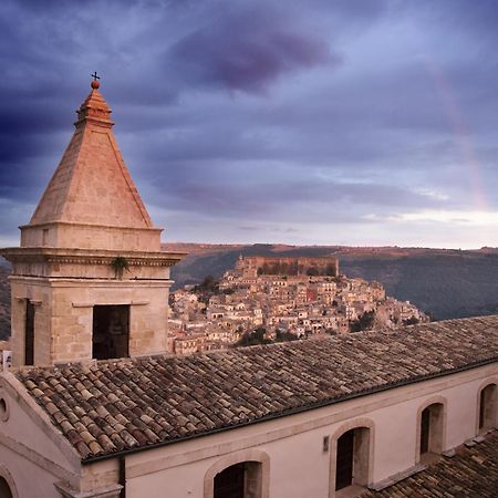Le Sirene B&B Ragusa Exteriör bild